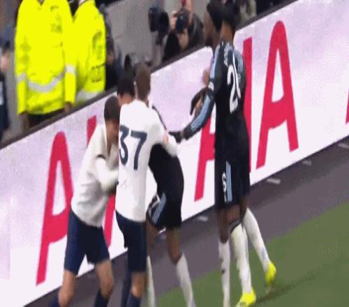 老卢回归表,现亮眼,伦纳德称赞,ManBetX,万博,万博体育入口,万博官网,万博体育APP下载